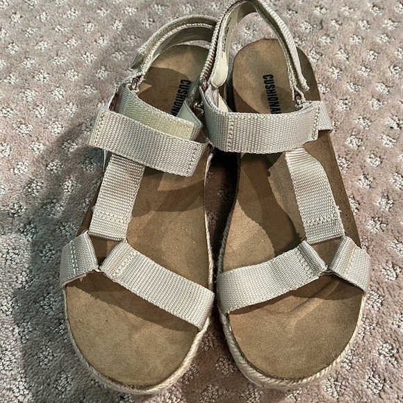 Cushionaire Women’s Summer Sandals, Velcro Strap, Size 10, NWT - Picture 5 of 16